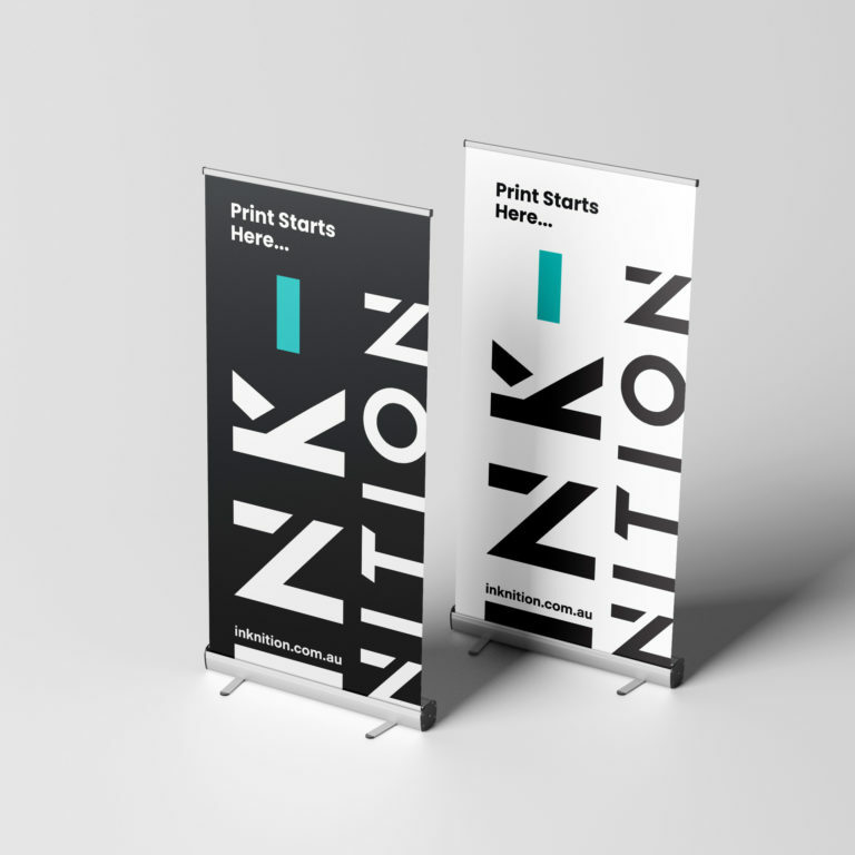 Pull up banner display